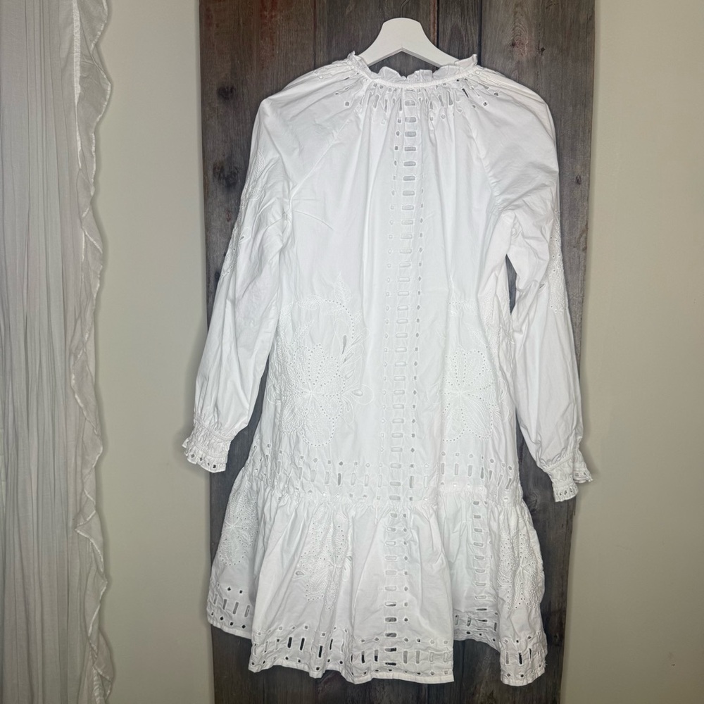 Rails Saylor Eyelet Dress in White * Missing Belt* size Small - Picture 7 of 14